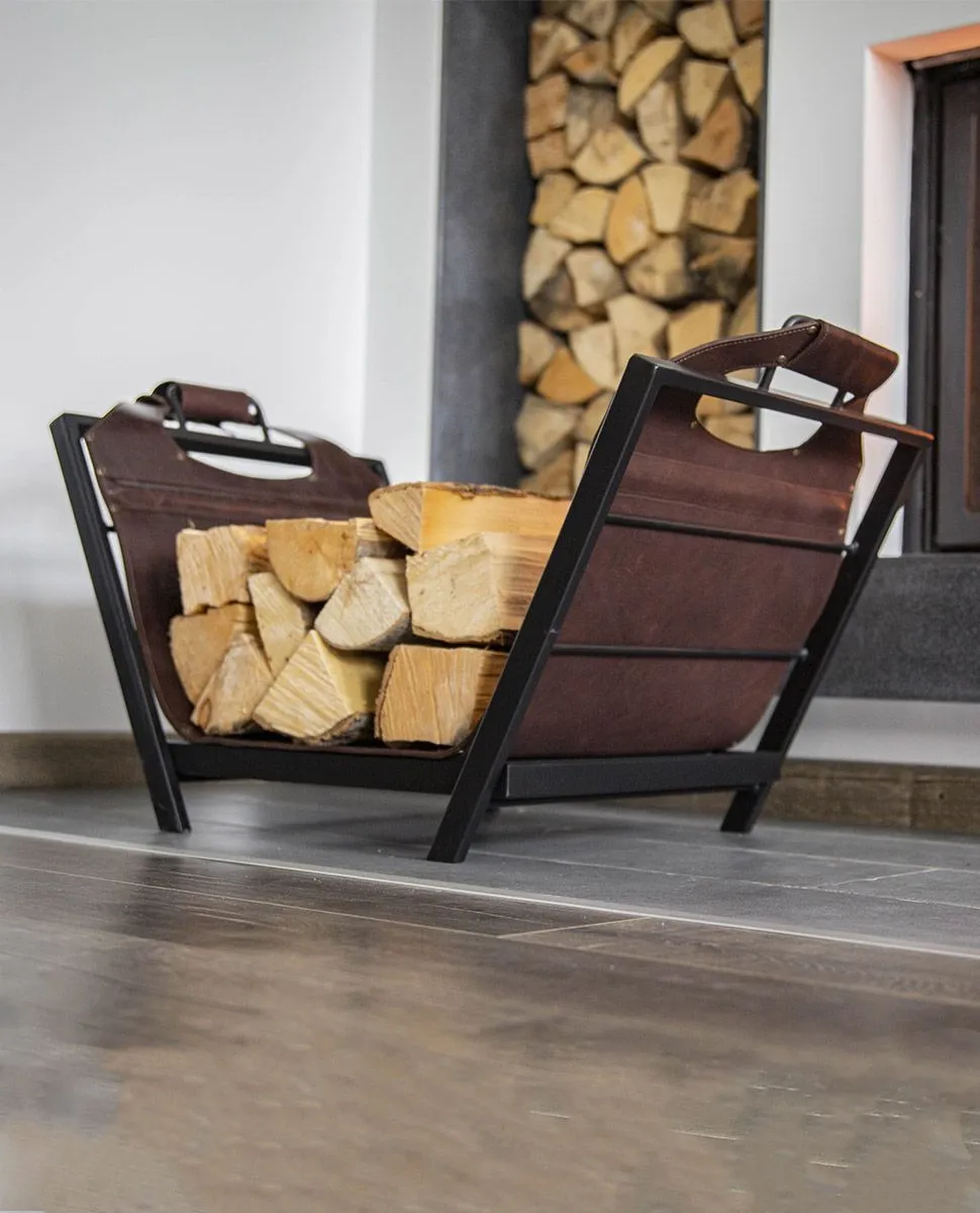 Дровница кожаная с подставкой заказать и купить по цене  ниже рынка от производителя с доставкой.